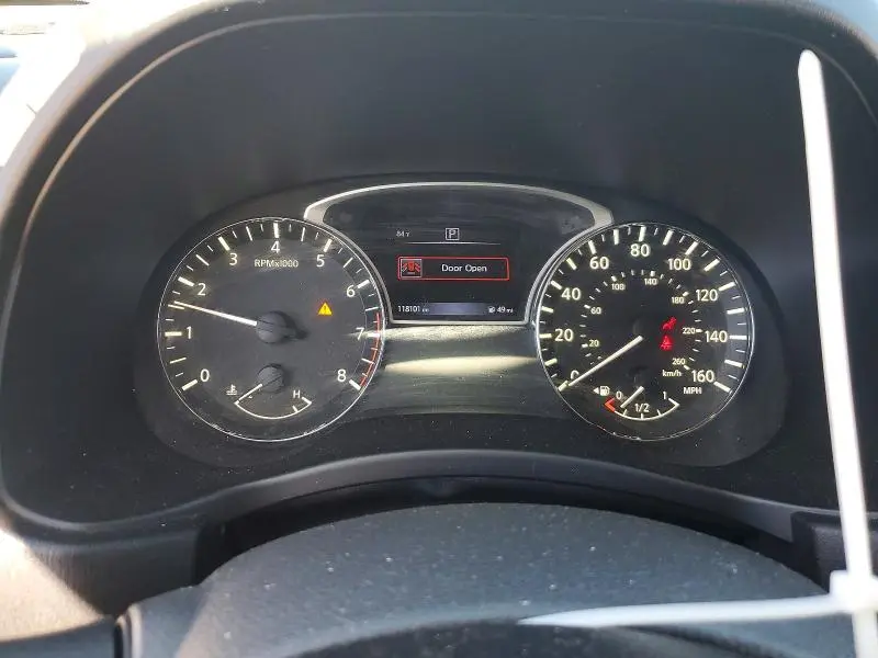 2017 NISSAN PATHFINDER SV  