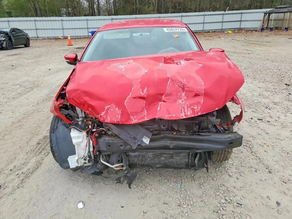 2012 VOLKSWAGEN JETTA SE  