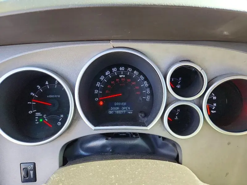 2010 TOYOTA SEQUOIA PLATINUM  