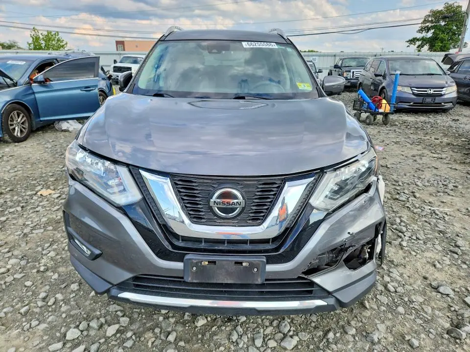 2019 NISSAN ROGUE SL  