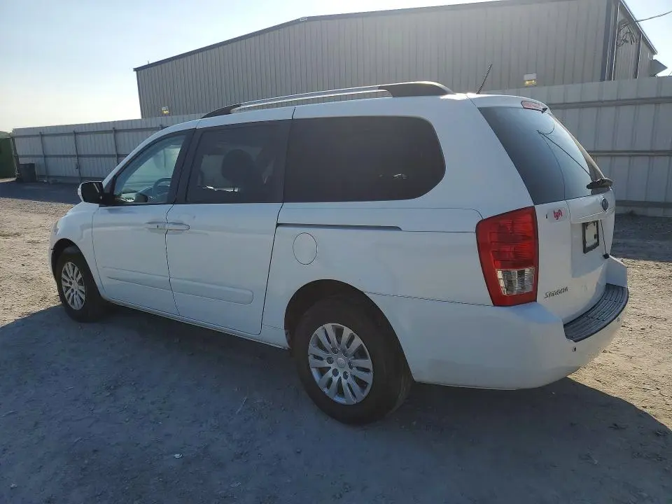 2012 KIA SEDONA LX  