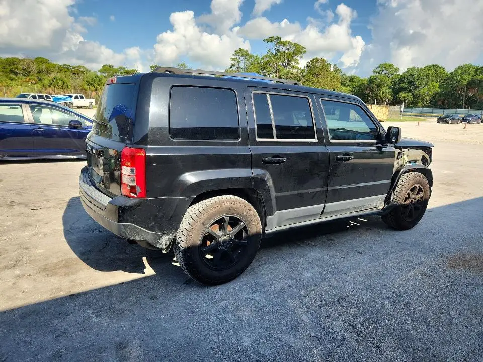 2012 JEEP PATRIOT SPORT  