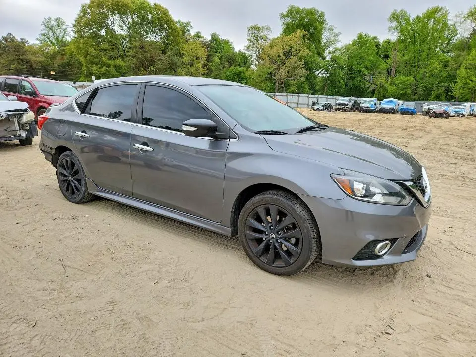 2017 NISSAN SENTRA SR  