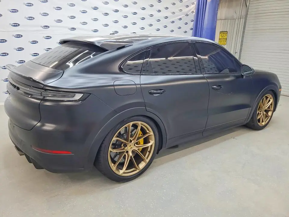 2024 PORSCHE CAYENNE TURBO GT  