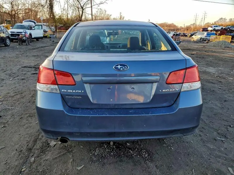 2013 SUBARU LEGACY 2.5I PREMIUM  