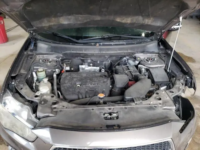 2012 MITSUBISHI OUTLANDER SE  