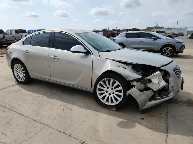 2011 BUICK REGAL CXL  