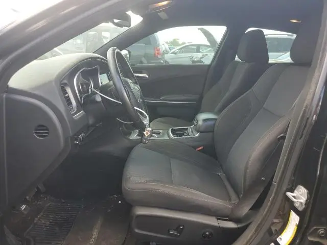 2017 DODGE CHARGER SXT  