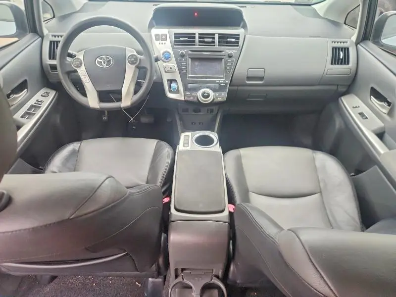 2013 TOYOTA PRIUS V THREE  