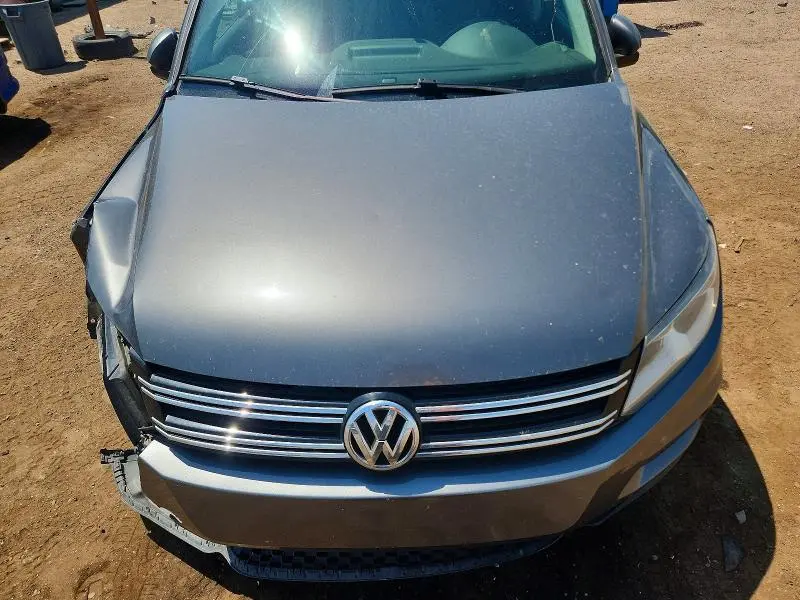 2015 VOLKSWAGEN TIGUAN S  