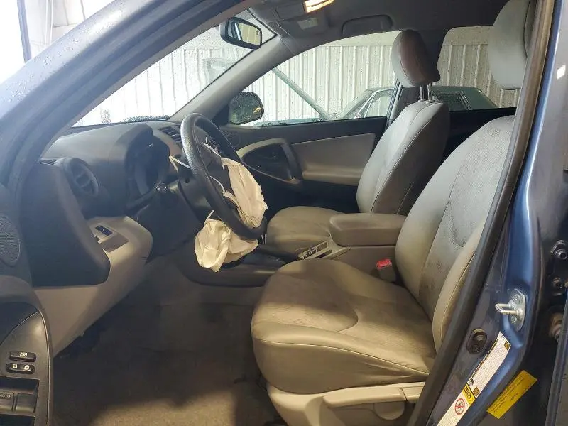 2010 TOYOTA RAV4 BASE  