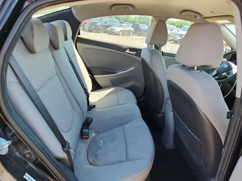 2013 HYUNDAI ACCENT GLS  
