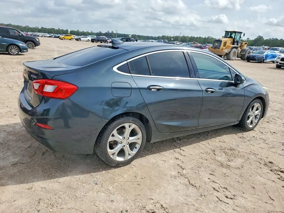 2017 CHEVROLET CRUZE PREMIER  