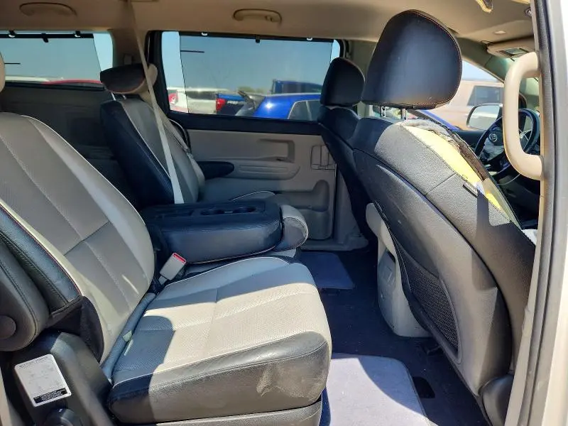 2019 KIA SEDONA EX  