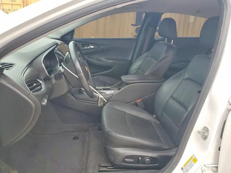 2021 CHEVROLET MALIBU LT  