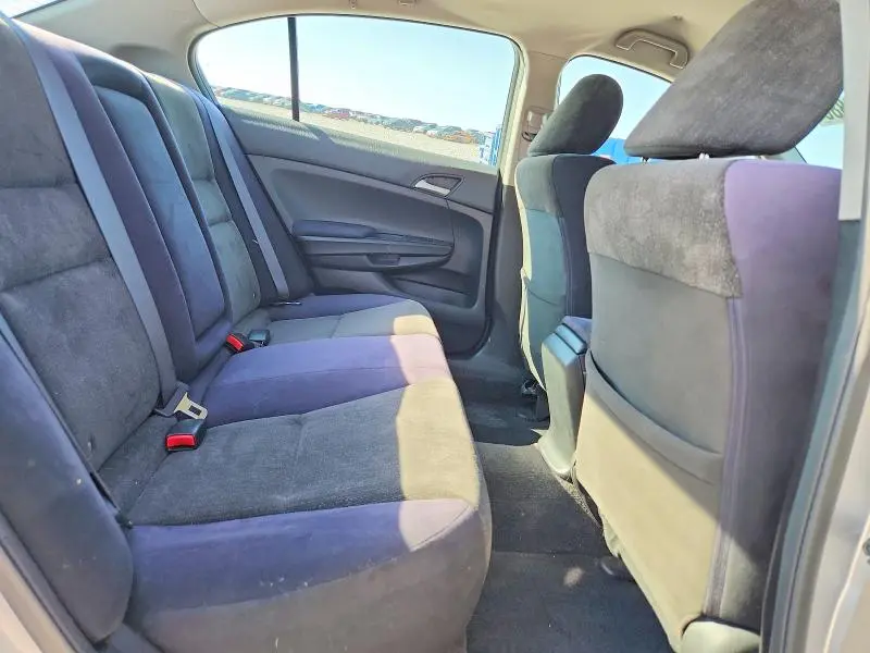 2010 HONDA ACCORD LXP  
