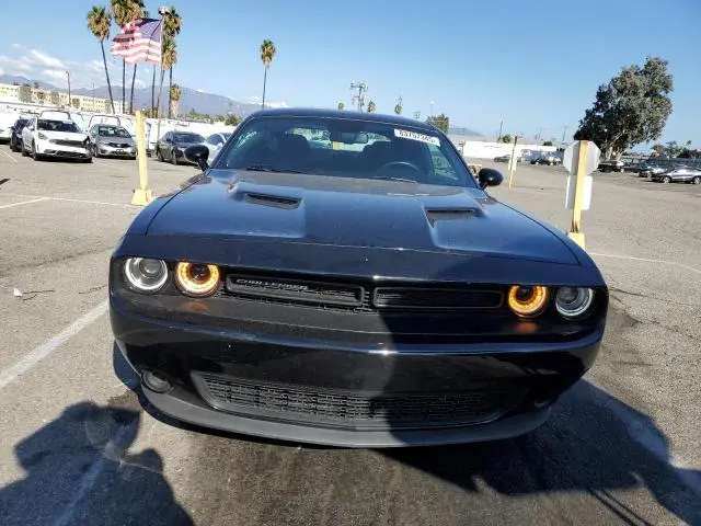 2022 DODGE CHALLENGER SXT  