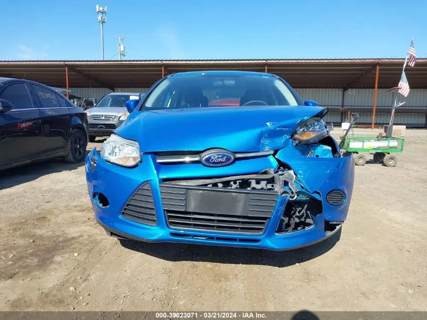 2014 FORD FOCUS SE