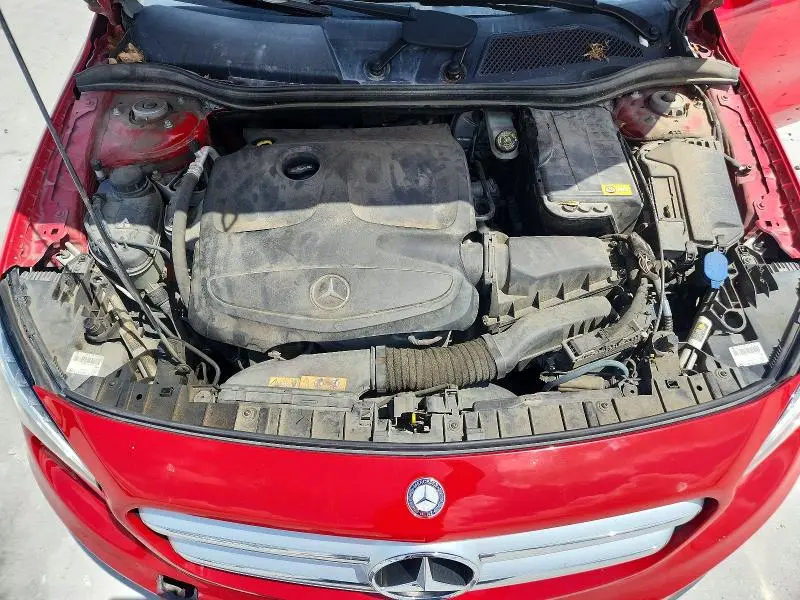 2015 MERCEDES-BENZ GLA 250 4MATIC  