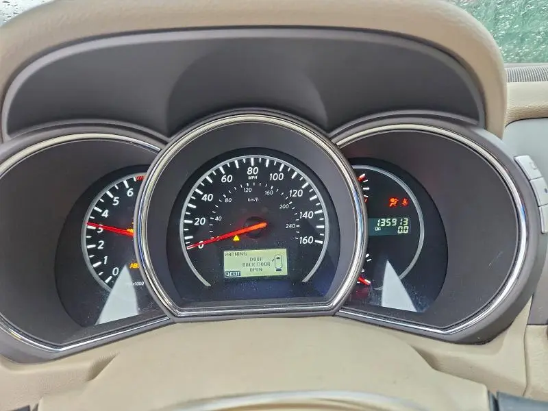 2014 NISSAN MURANO S  