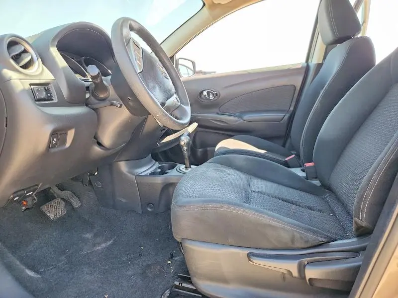 2016 NISSAN VERSA 1.6 SV  