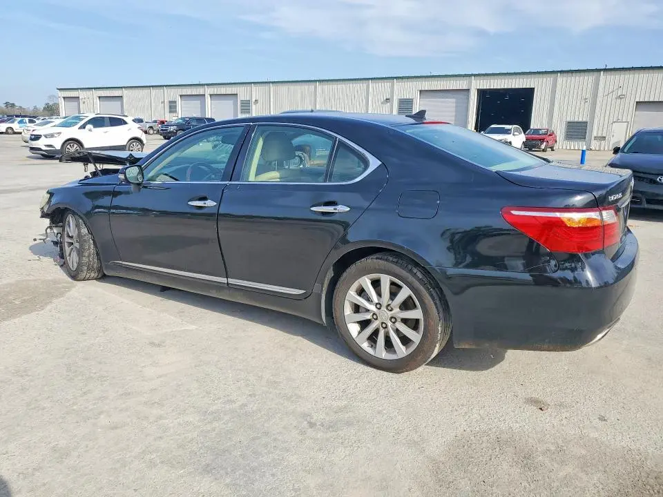 2010 LEXUS LS 460  