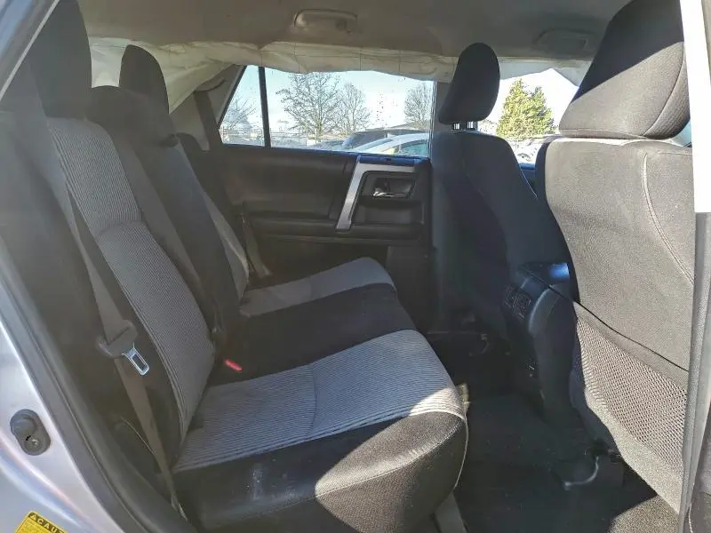 2015 TOYOTA 4RUNNER SR5  