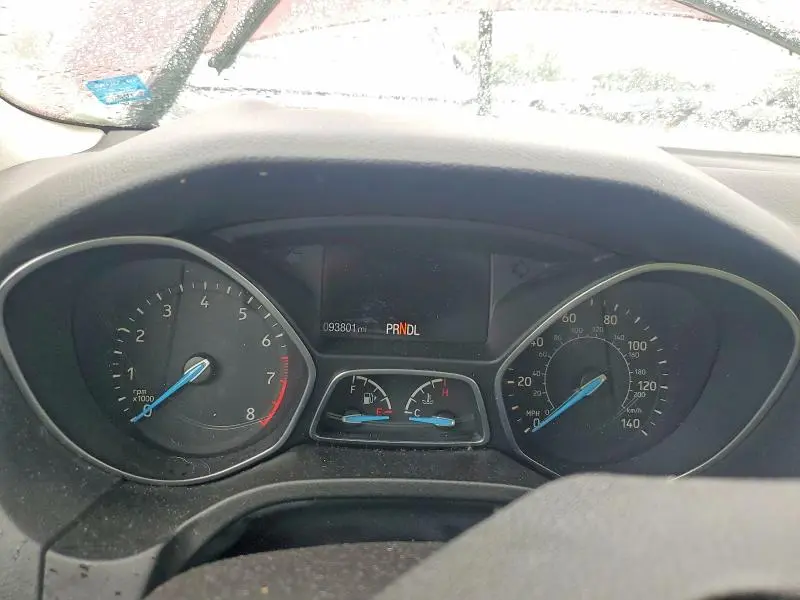2017 FORD FOCUS SE  