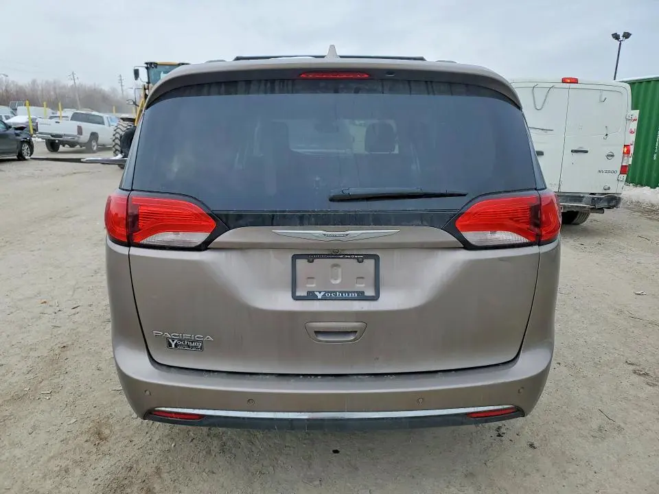 2017 CHRYSLER PACIFICA TOURING L  