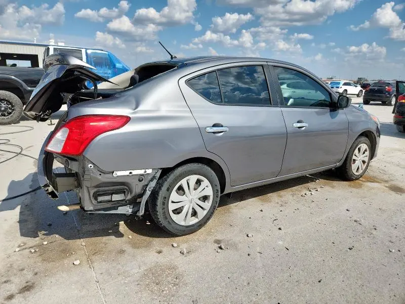 2017 NISSAN VERSA S  