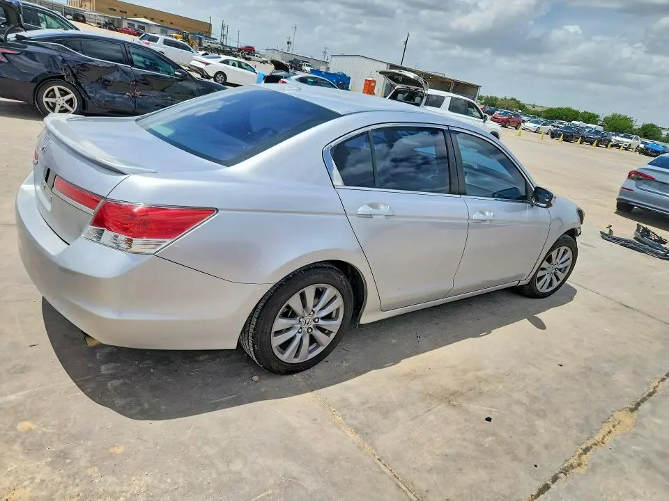 2011 HONDA ACCORD EXL  