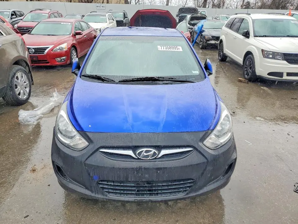 2013 HYUNDAI ACCENT GLS  