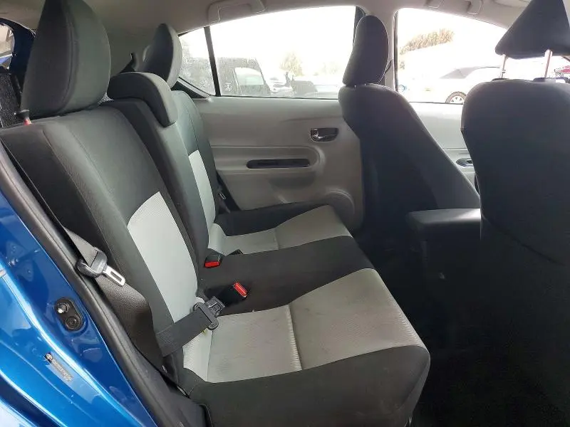 2012 TOYOTA PRIUS C TWO  