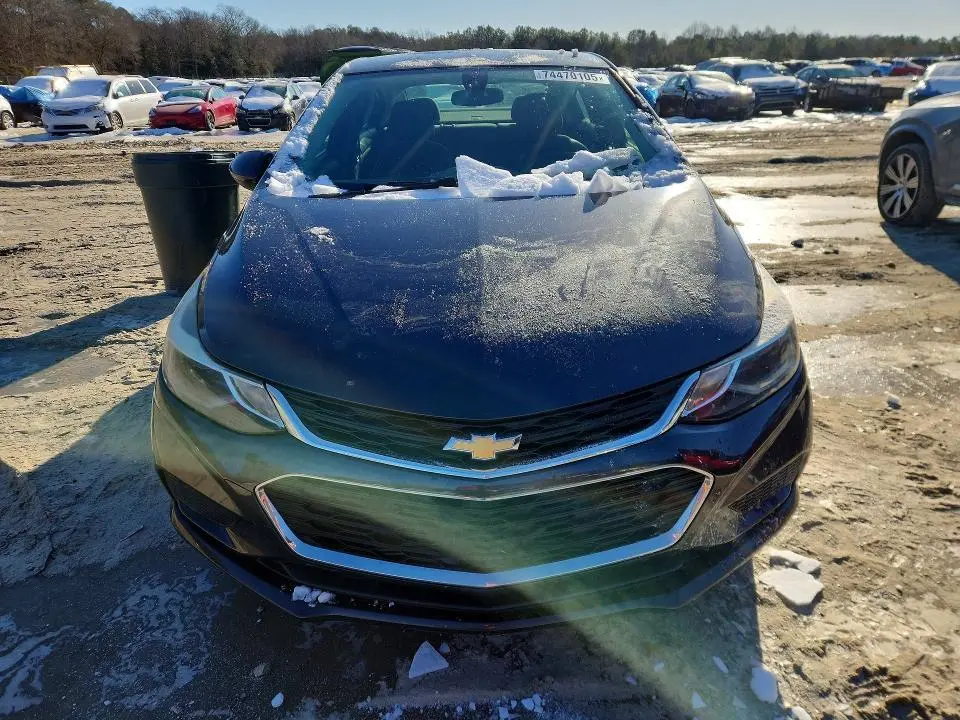 2017 CHEVROLET CRUZE LT  