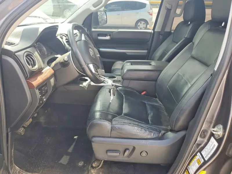 2016 TOYOTA TUNDRA DOUBLE CAB LIMITED  