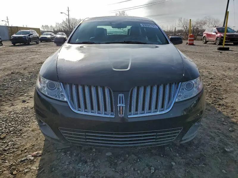 2010 LINCOLN MKS   