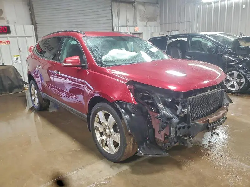2011 CHEVROLET TRAVERSE LT  