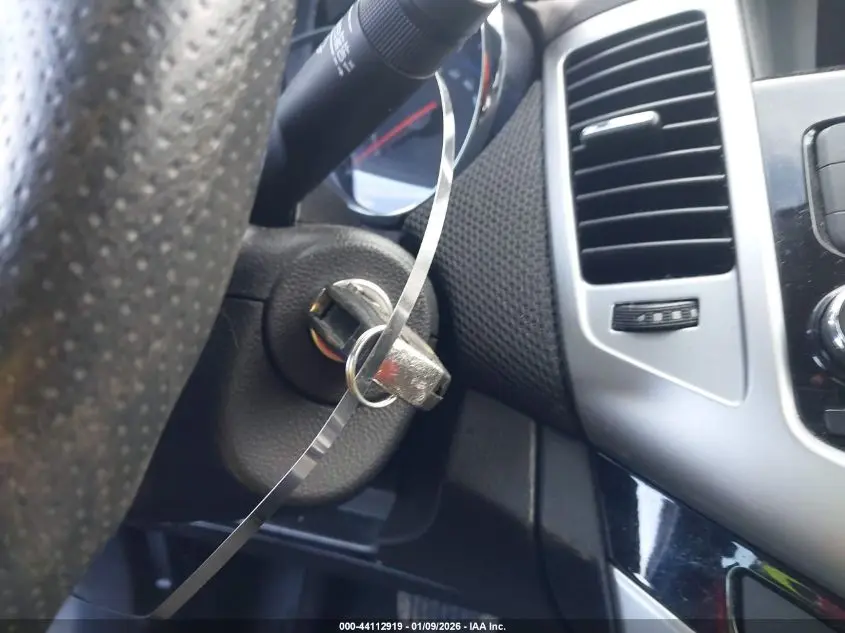 2015 CHEVROLET CRUZE 1LT AUTO