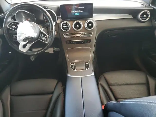 2020 MERCEDES-BENZ GLC 300  