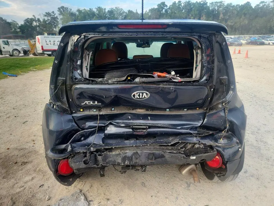 2016 KIA SOUL !  