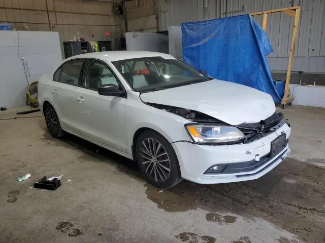 2015 VOLKSWAGEN JETTA SE  