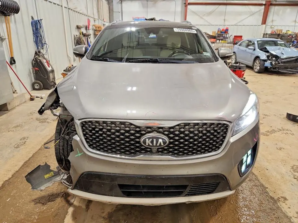 2017 KIA SORENTO SX  