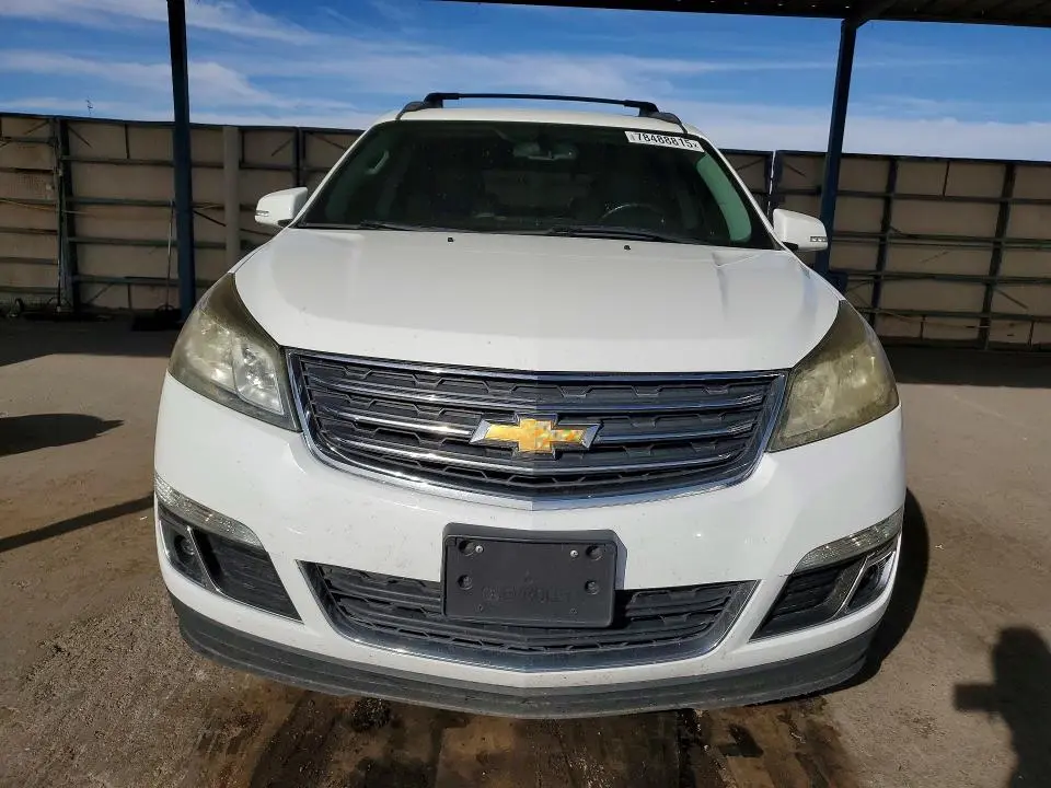 2016 CHEVROLET TRAVERSE LT  