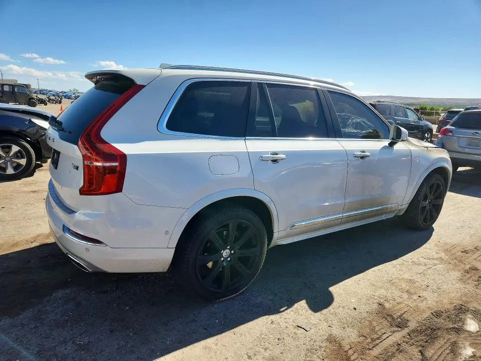 2018 VOLVO XC90 T6  