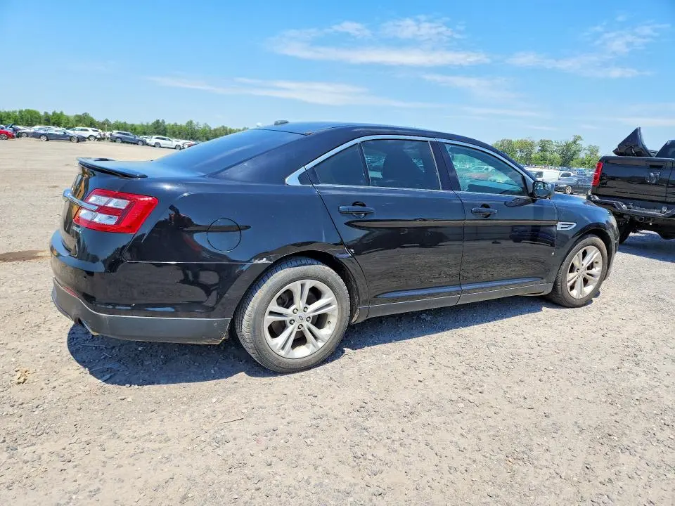 2016 FORD TAURUS SEL  