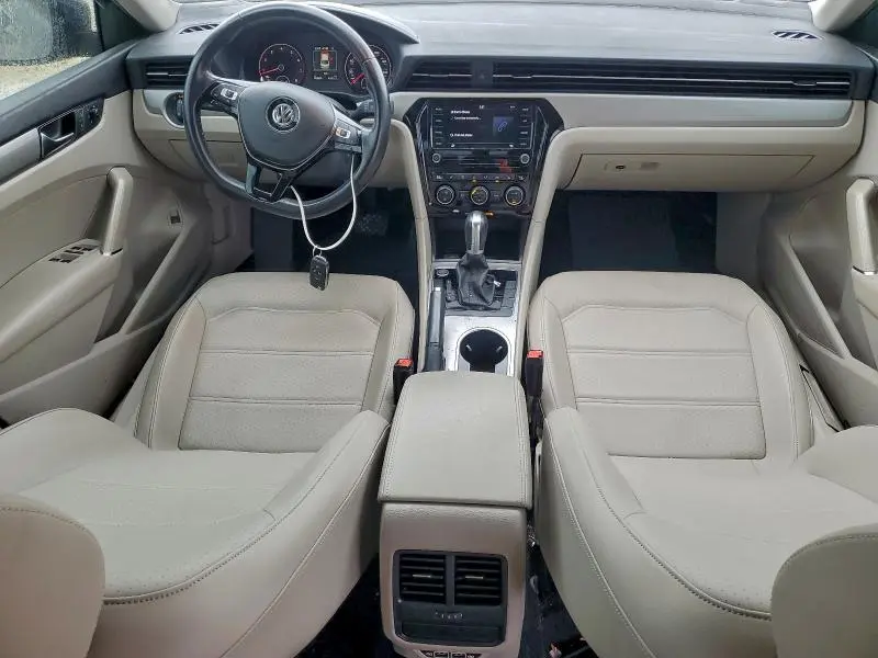 2020 VOLKSWAGEN PASSAT SE  