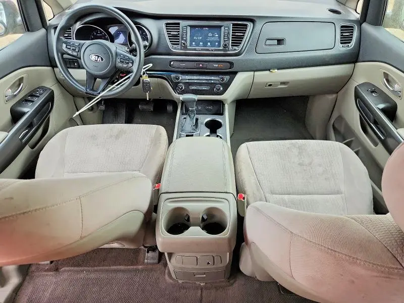 2019 KIA SEDONA LX  