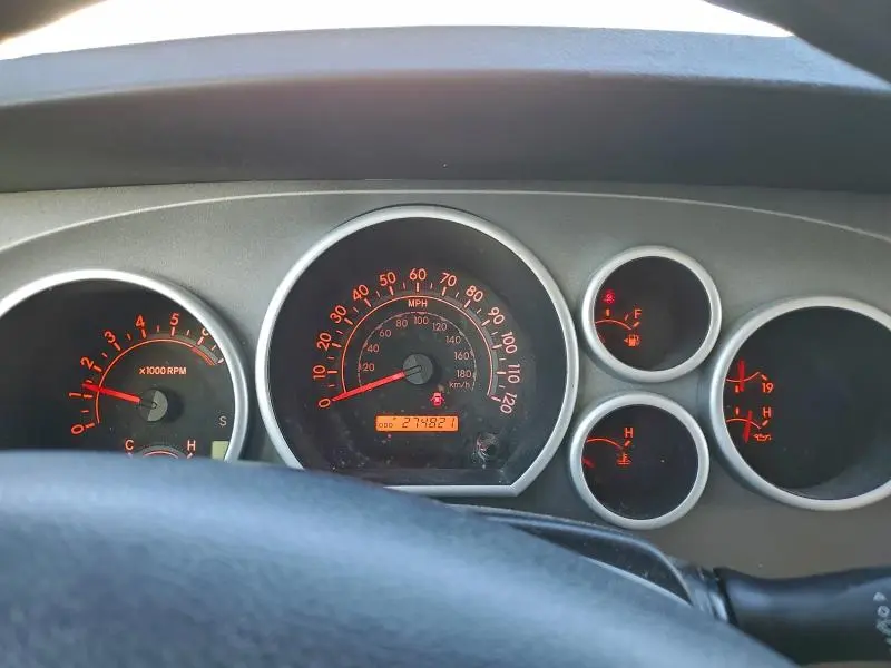 2013 TOYOTA TUNDRA GRADE  