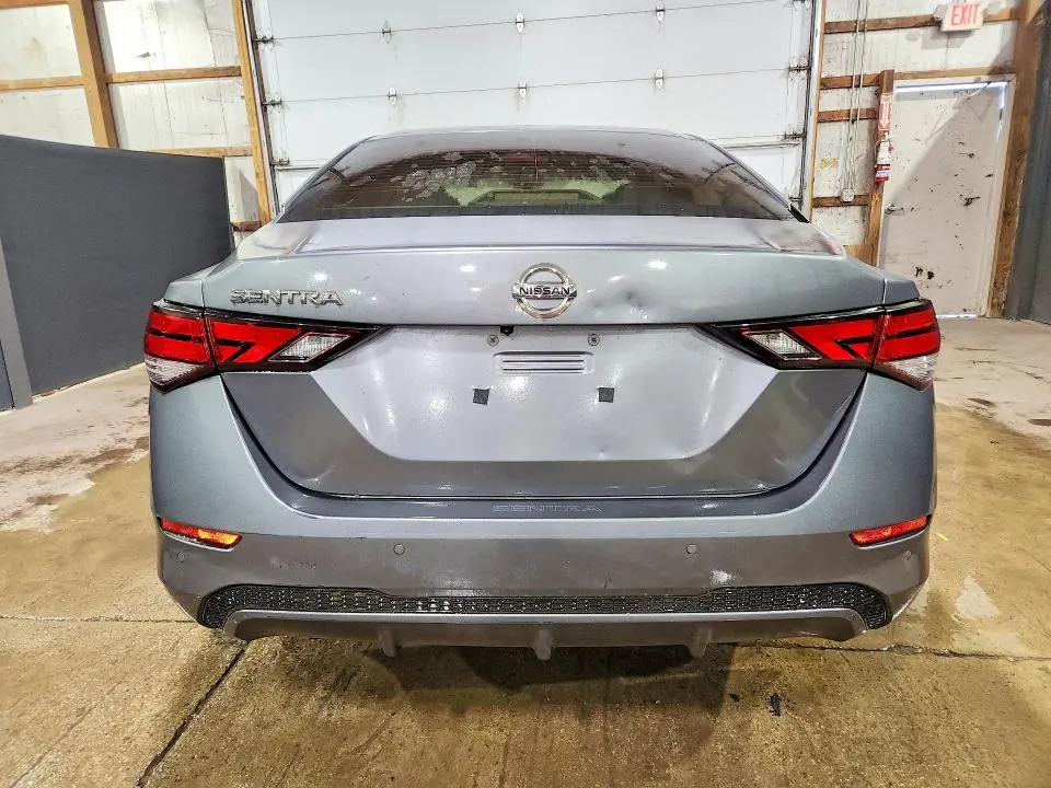 2022 NISSAN SENTRA S  