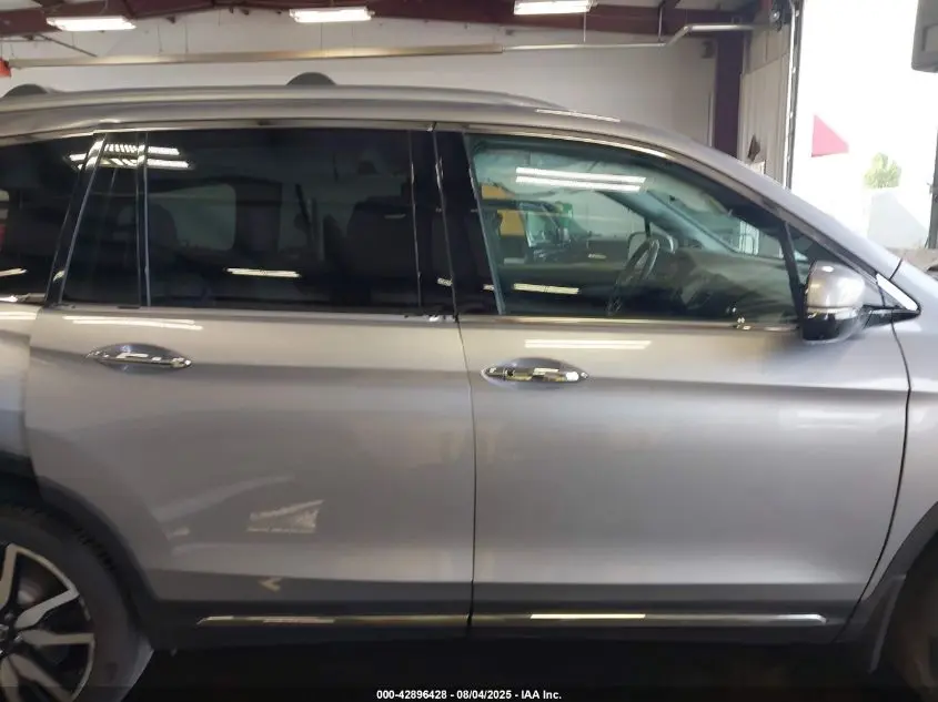 2022 HONDA PILOT AWD TOURING 7 PASSENGER